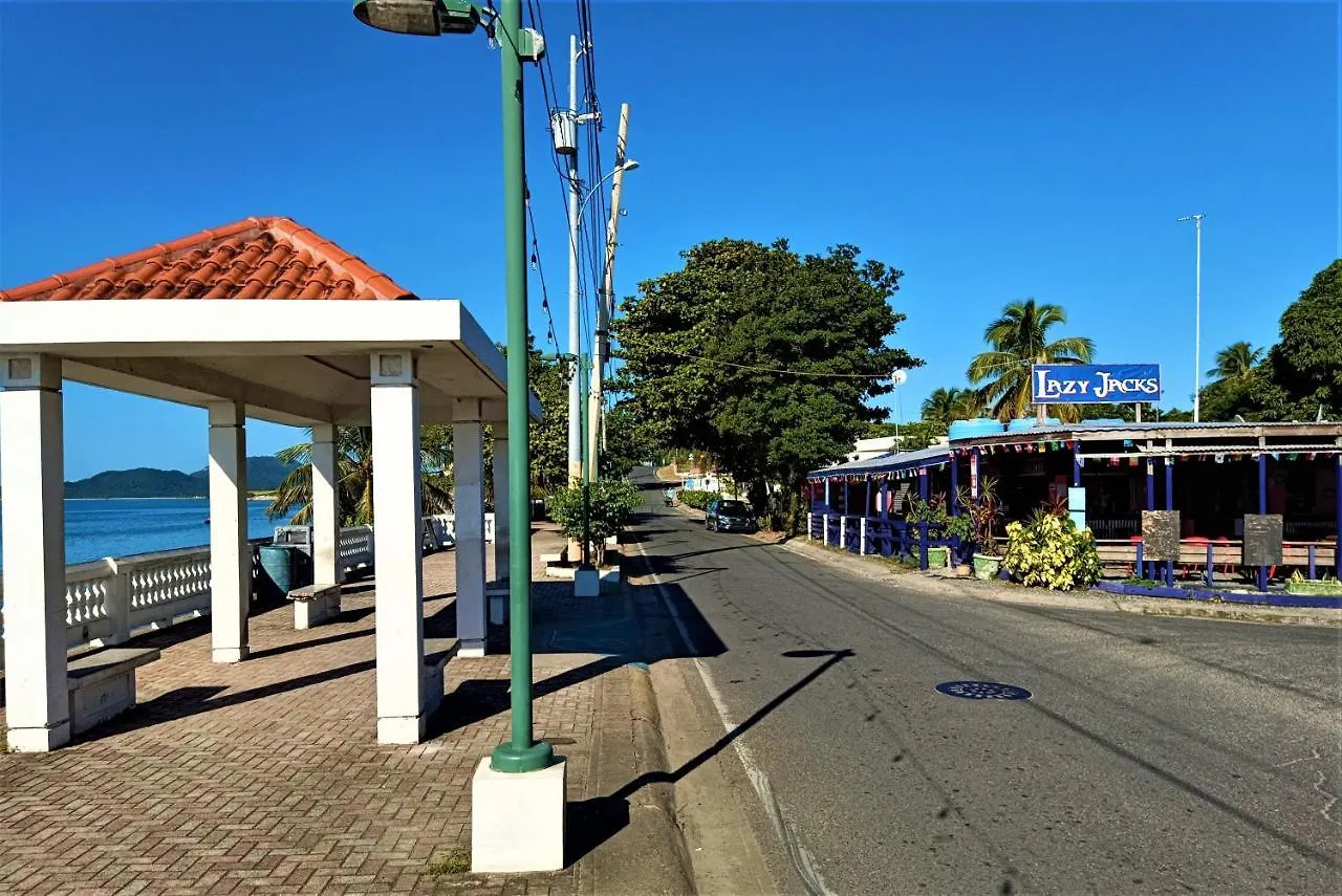 Hostel Waterside Inn Vieques