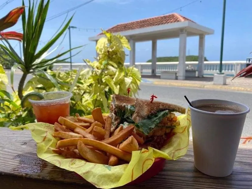 Waterside Inn Vieques 0*,